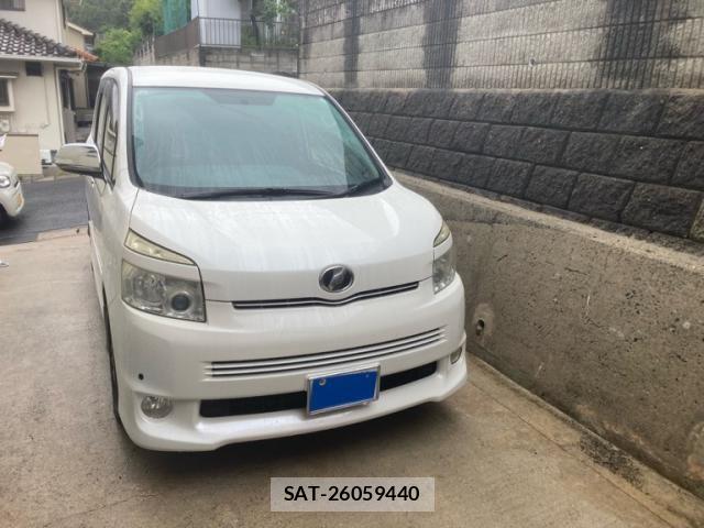 Toyota VOXY 2009-12 7331120-0