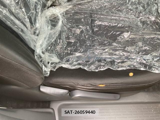 Toyota VOXY 2009-12 7331120-9