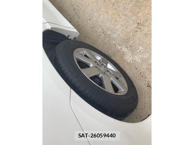 Toyota VOXY 2009-12 7331120-6