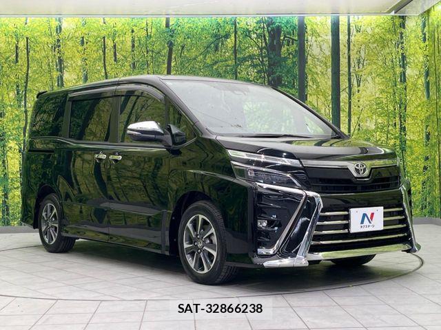 Toyota VOXY 2020-10 7331040-16