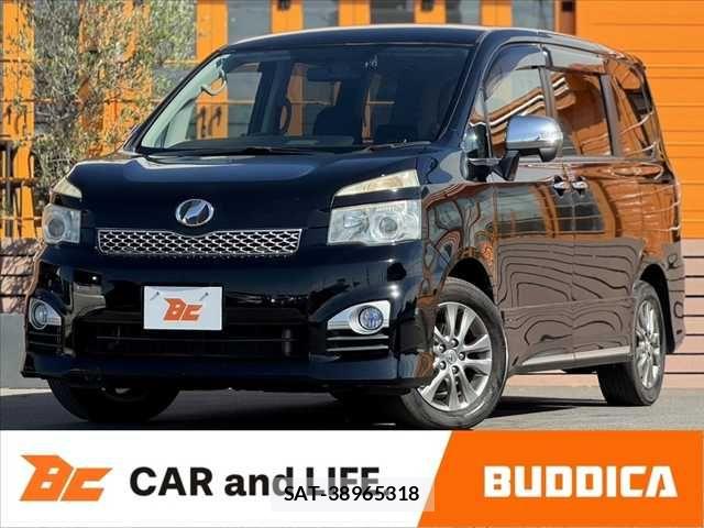 Toyota VOXY 2011-11 7331106-0