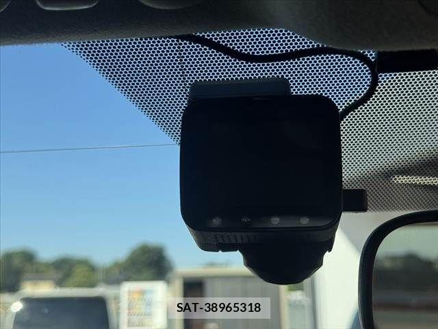 Toyota VOXY 2011-11 7331106-29