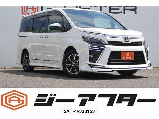 Toyota VOXY 2021-06 7331037-0