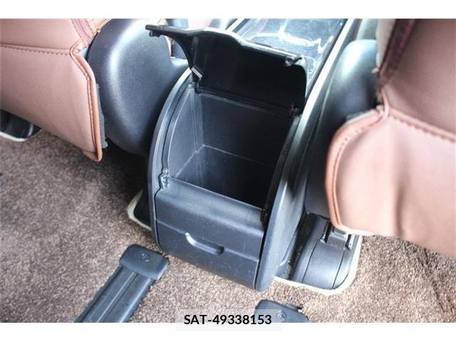 Toyota VOXY 2021-06 7331037-21