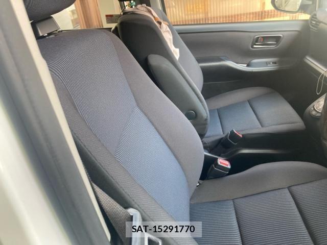 Toyota VOXY 2015-07 7331089-10