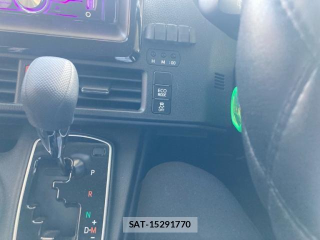 Toyota VOXY 2015-07 7331089-13