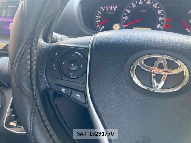 Toyota VOXY 2015-07 7331089-16