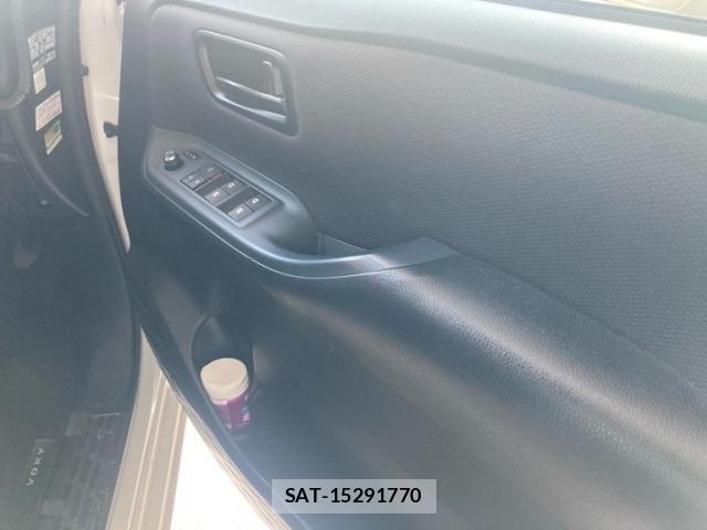 Toyota VOXY 2015-07 7331089-7