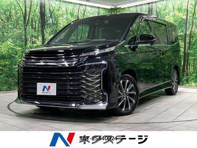 Toyota VOXY 2025-11 7331008-0
