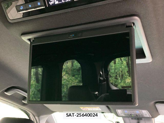 Toyota VOXY 2025-11 7331008-3