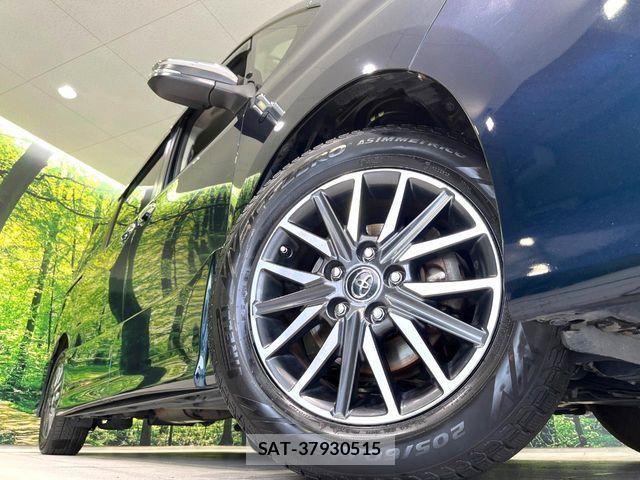 Toyota VOXY 2016-11 7331070-13