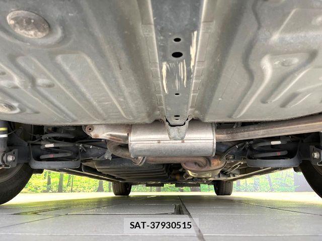 Toyota VOXY 2016-11 7331070-18
