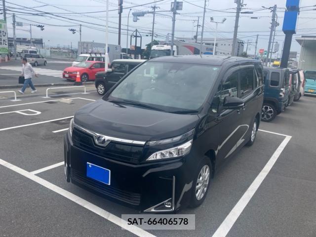 Toyota VOXY 2019-06 7331071-0