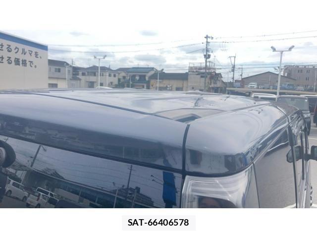 Toyota VOXY 2019-06 7331071-25