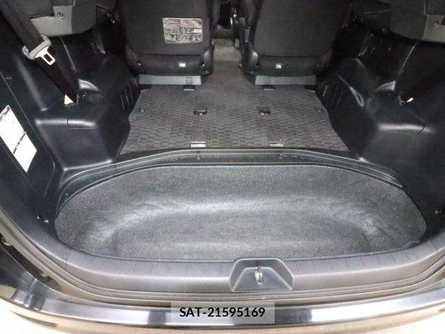 Toyota VOXY 2011-03 7331093-11
