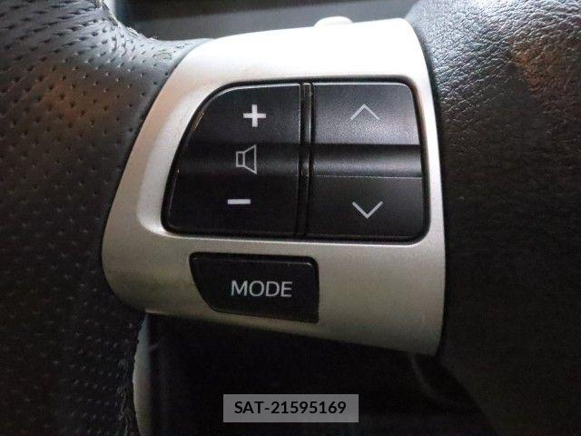 Toyota VOXY 2011-03 7331093-17