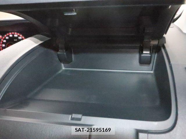 Toyota VOXY 2011-03 7331093-20
