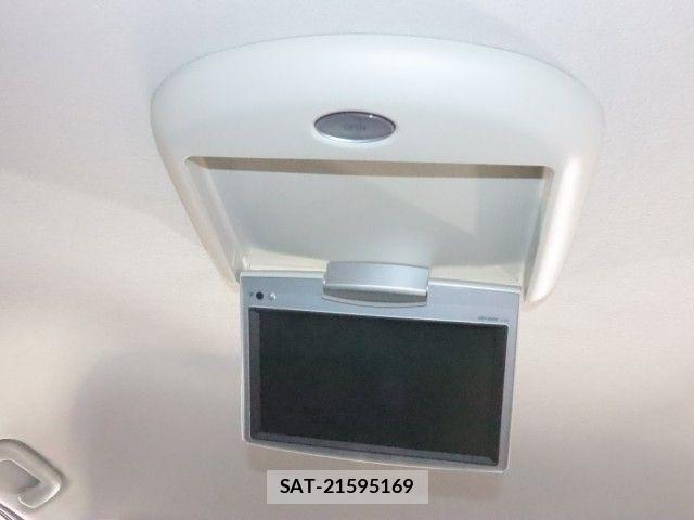 Toyota VOXY 2011-03 7331093-5