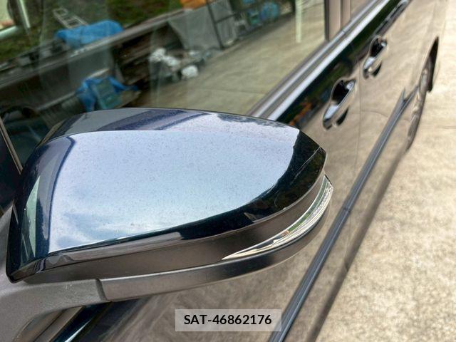 Toyota VOXY 2015-01 7331094-15