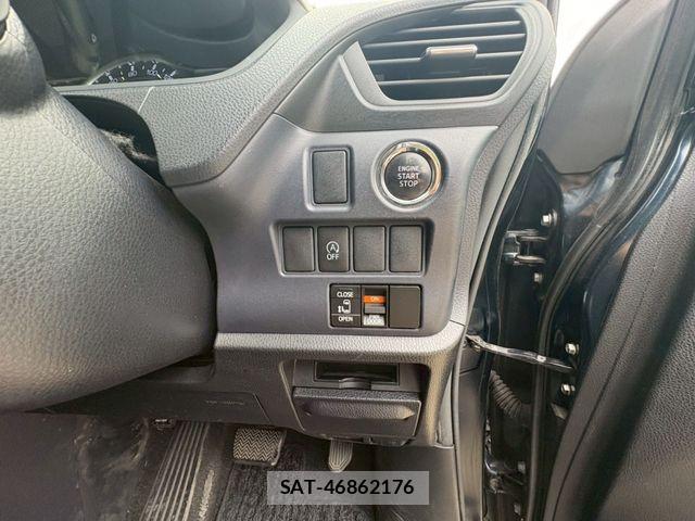 Toyota VOXY 2015-01 7331094-21