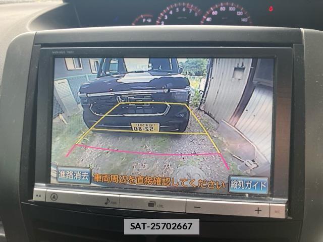 Toyota VOXY 2012-11 7331103-18