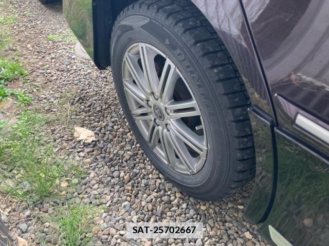 Toyota VOXY 2012-11 7331103-6
