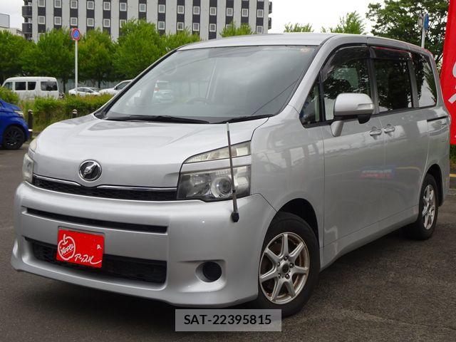 Toyota VOXY 2012-02 7331111-0