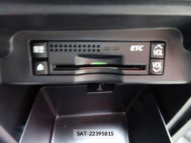 Toyota VOXY 2012-02 7331111-21
