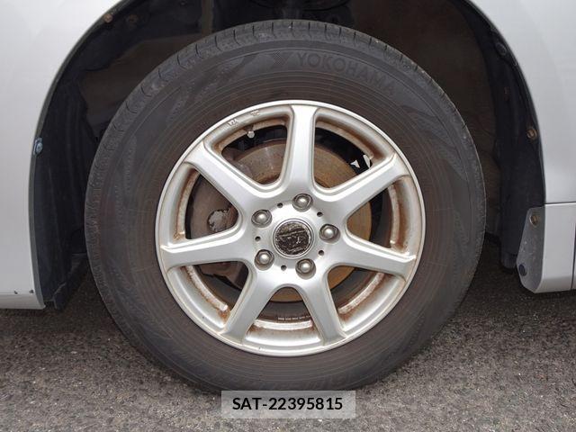 Toyota VOXY 2012-02 7331111-24