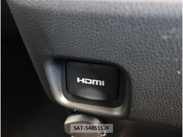 Toyota VOXY 2024-06 7331031-12