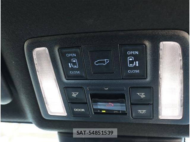 Toyota VOXY 2024-06 7331031-13