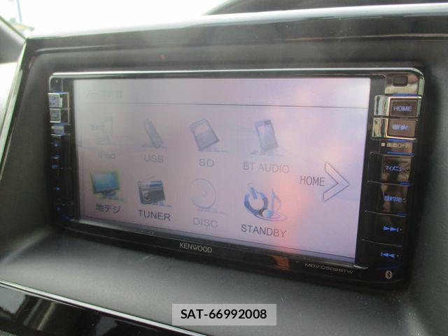 Toyota VOXY 2015-12 7331088-10