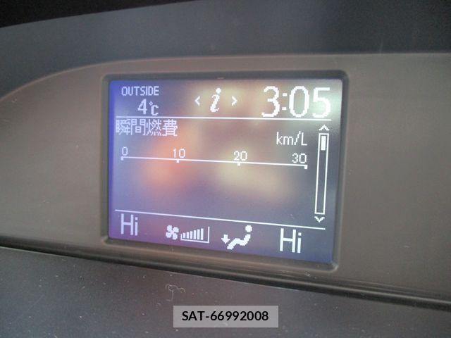 Toyota VOXY 2015-12 7331088-7