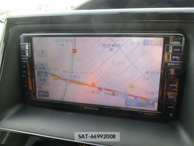 Toyota VOXY 2015-12 7331088-8