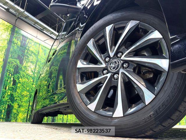 Toyota VOXY 2023-08 7331020-13