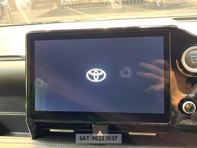 Toyota VOXY 2023-08 7331020-3