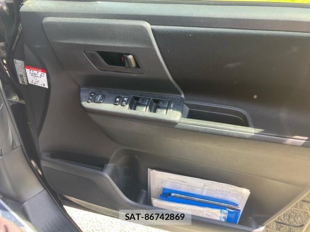 Toyota VOXY 2010-10 7331122-14