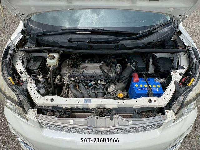 Toyota VOXY 2013-07 7331101-28