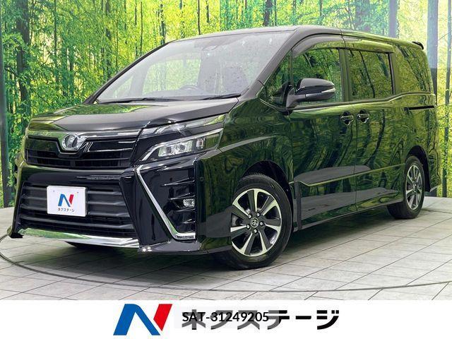 Toyota VOXY 2017-10 7331049-0