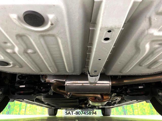 Toyota VOXY 2017-12 7331036-18