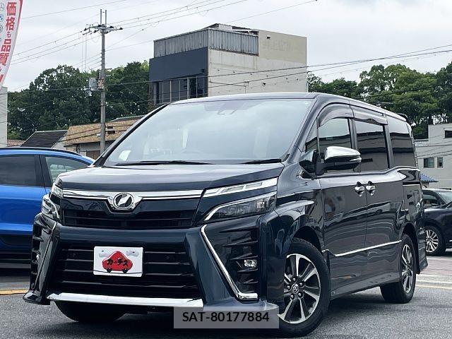 Toyota VOXY 2019-05 7331047-0
