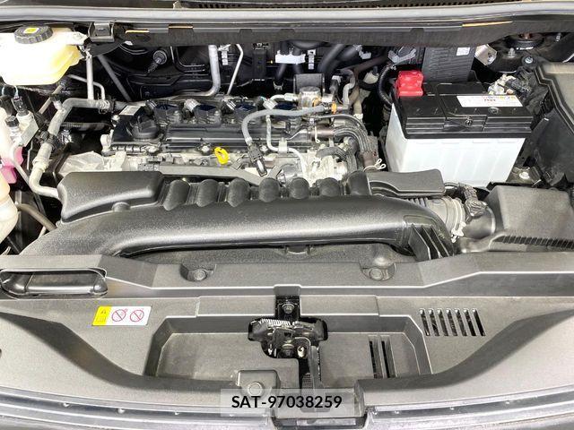 Toyota VOXY 2022-08 7331027-18