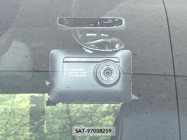 Toyota VOXY 2022-08 7331027-5