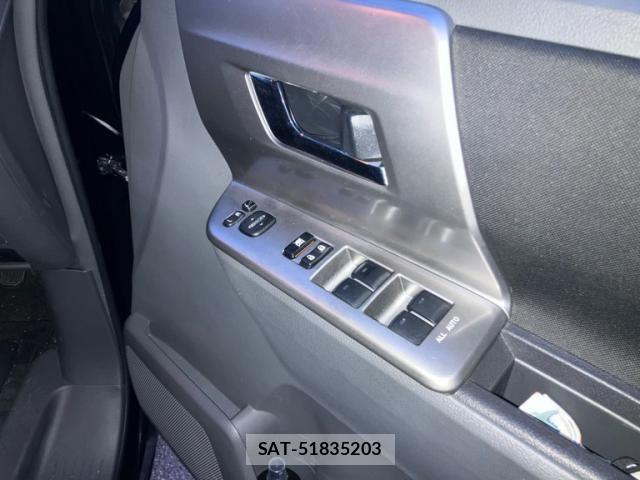 Toyota VOXY 2010-01 7331112-11