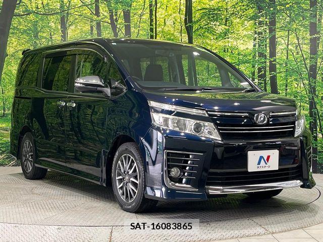 Toyota VOXY 2015-09 7331073-17