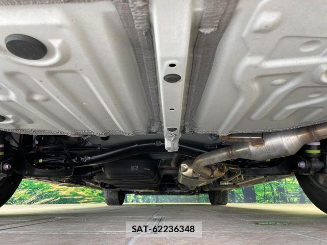 Toyota VOXY 2024-09 7331016-19