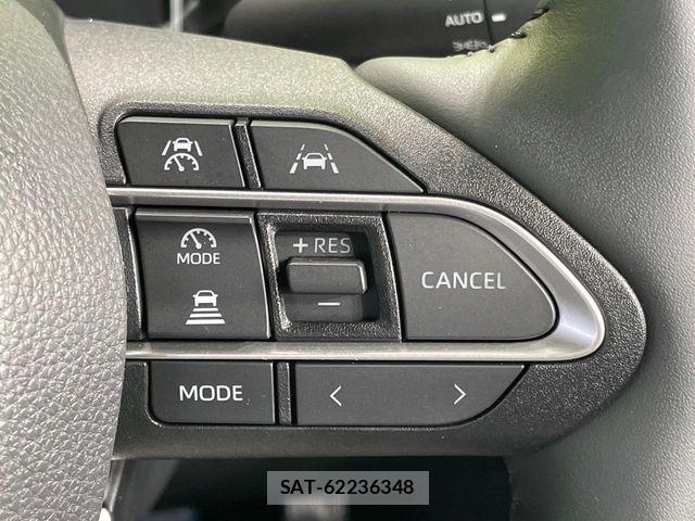 Toyota VOXY 2024-09 7331016-7