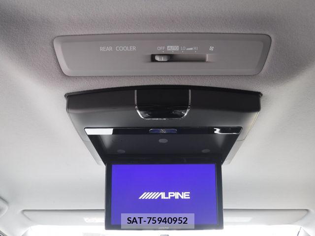 Toyota VOXY 2015-12 7331062-22