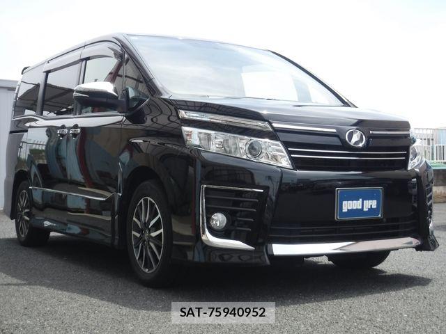 Toyota VOXY 2015-12 7331062-2