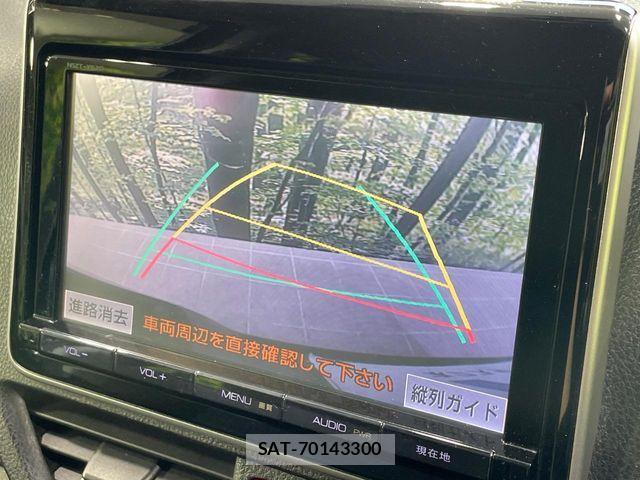 Toyota VOXY 2014-01 7331060-4